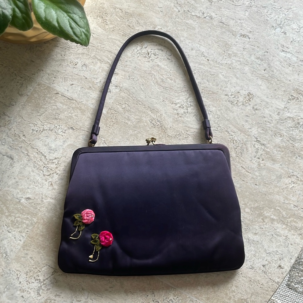Vintage purse